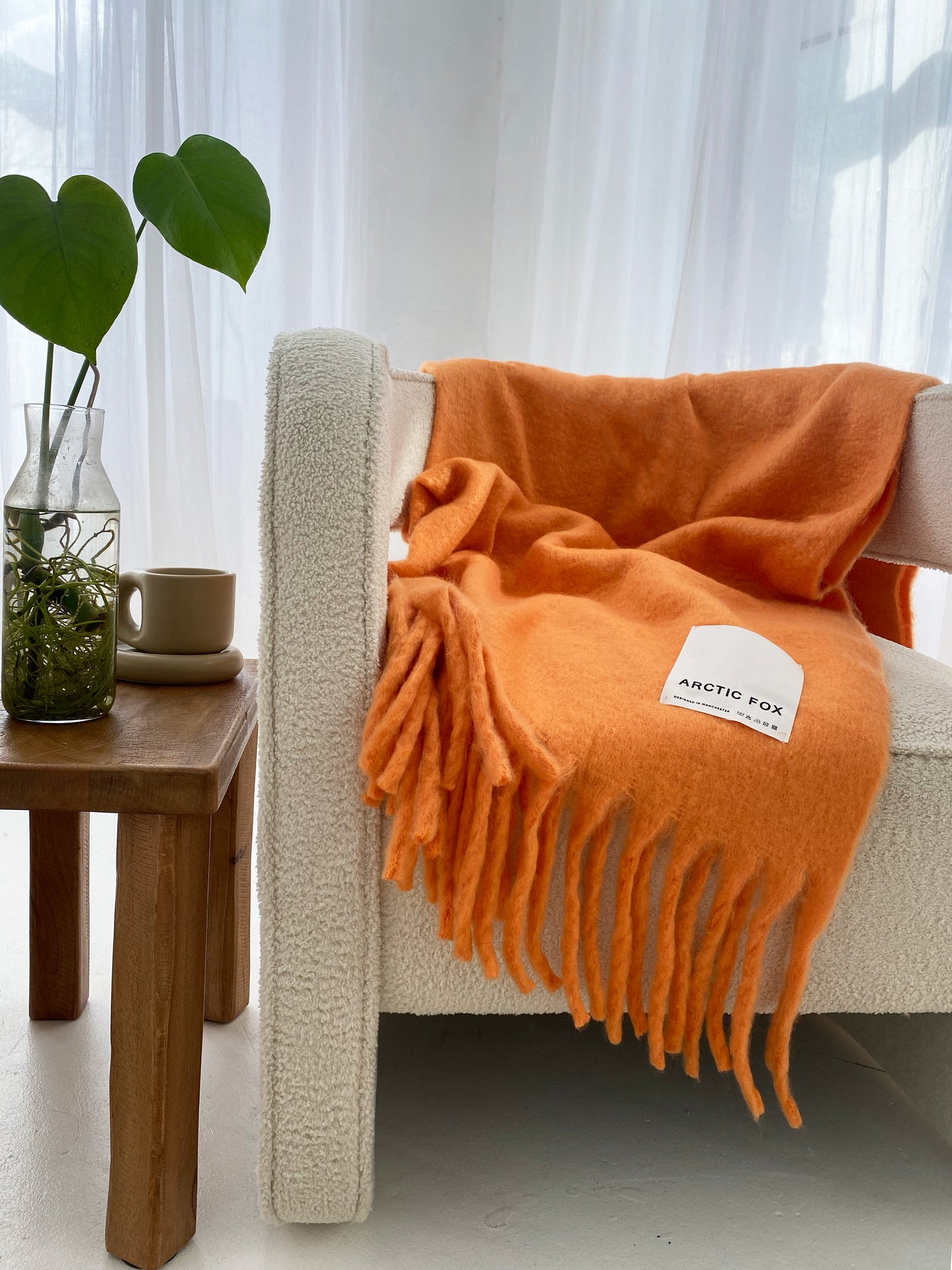 THE REYKJAVIK THROW | APRICOT