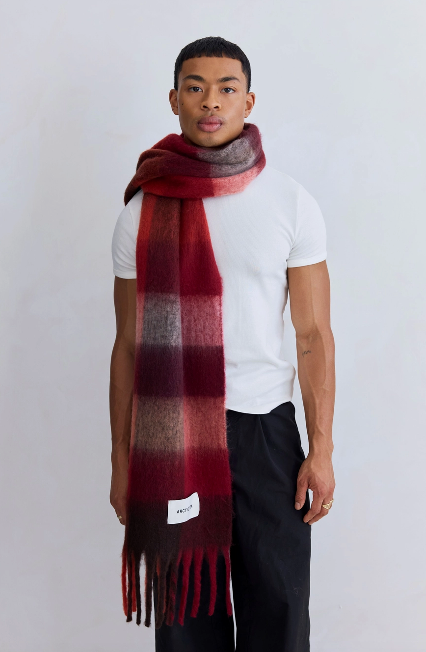 THE REYKJAVIK SCARF | WINTERBERRY BURGUNDY