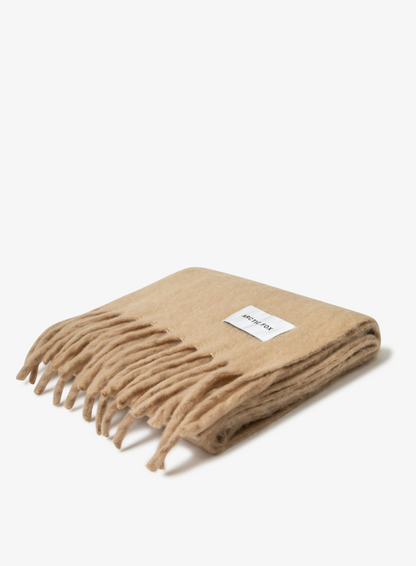 THE REYKJAVIK SCARF | BEIGE