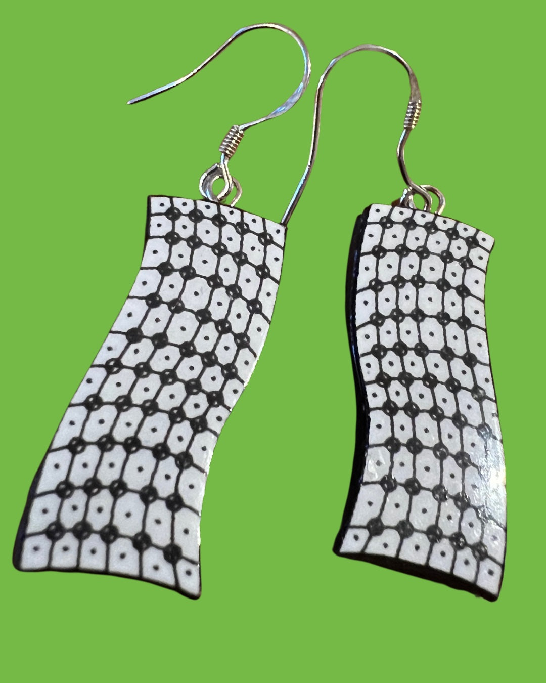 'PAPER EARRINGS' | OBLONG CURVE