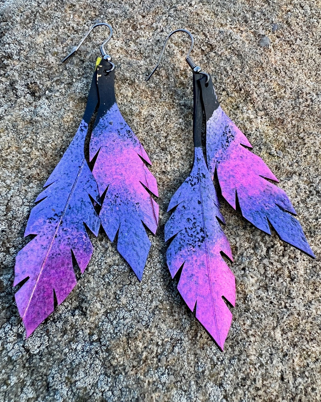 EARRINGS CRAFTED FROM INNER TUBES | PURPLE/PINK METALLIC LEAF